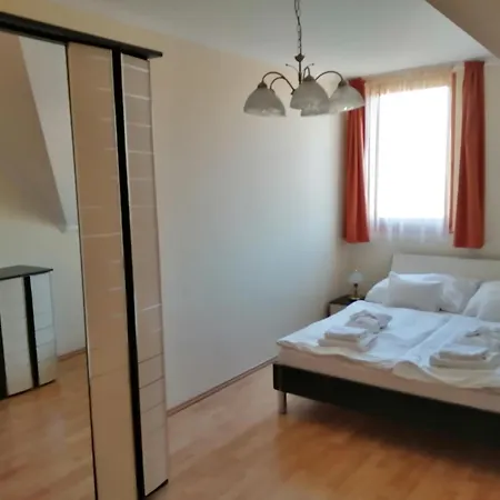 Batthyany Villapark Lejlighed